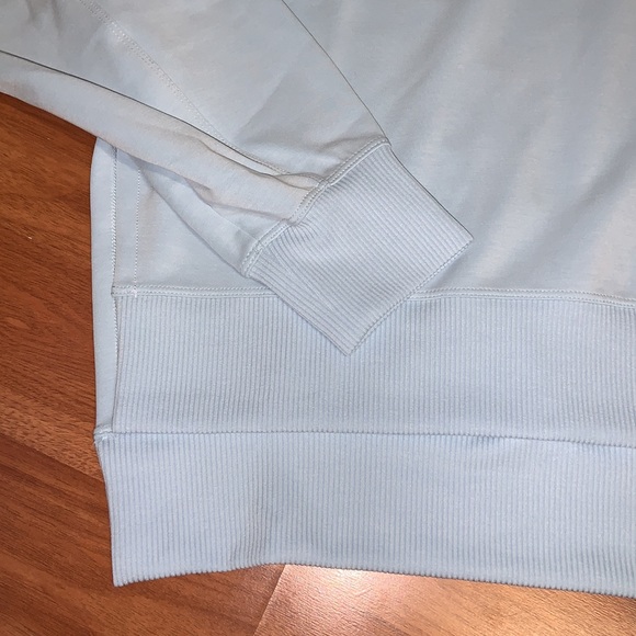 NWT Lululemon Athletica Softstreme Turtleneck Pullover - Picture 6 of 12